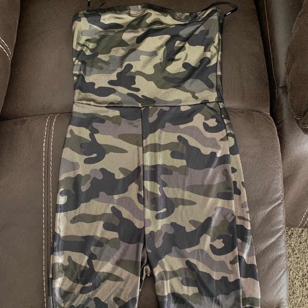 Forever 21 Romper/Jumpsuit!